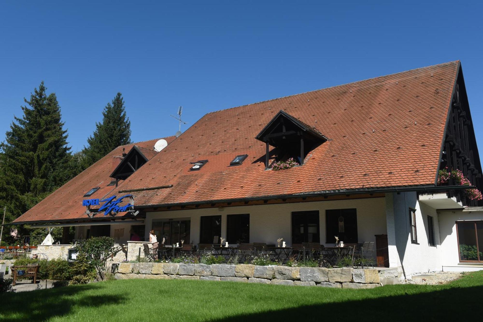 Hotel Zum Forst Kranzberg Buitenkant foto