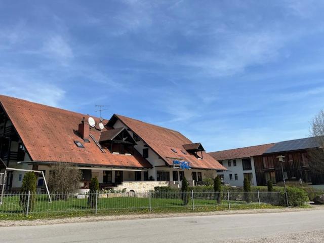 Hotel Zum Forst Kranzberg Buitenkant foto