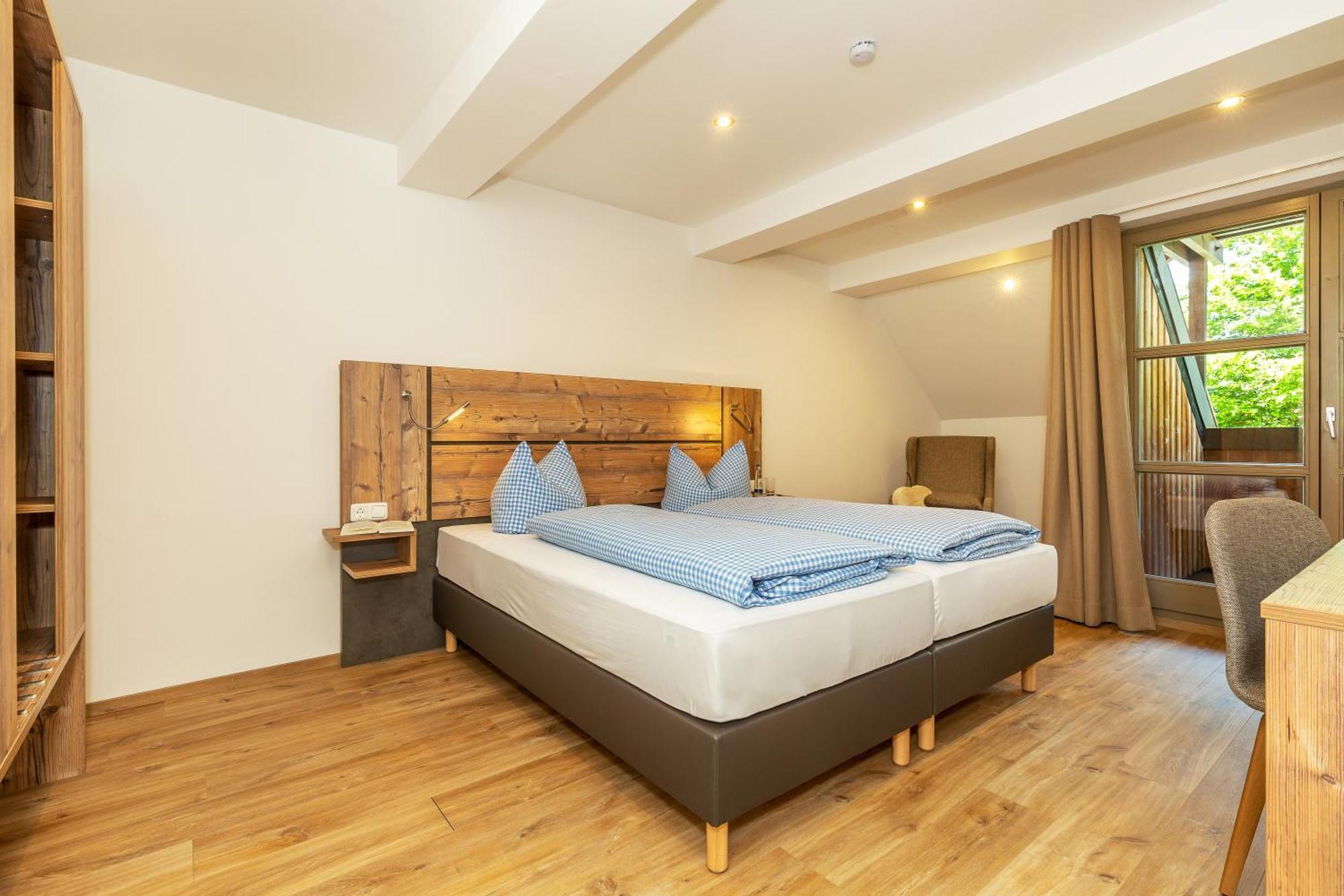 Hotel Zum Forst Kranzberg Buitenkant foto